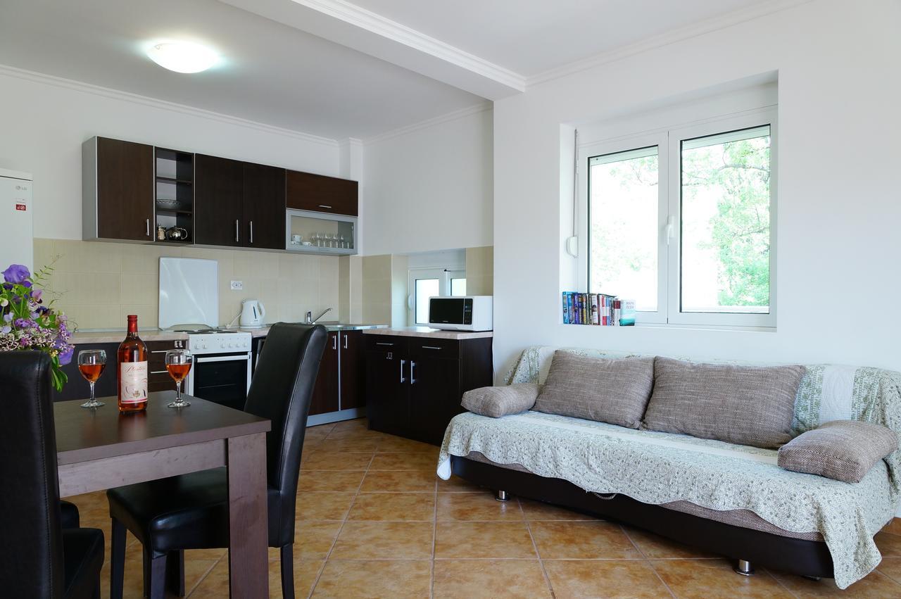 Apart Hotel Forte Roses Montenegro Ko Buljarica Petrovac Eksteriør billede